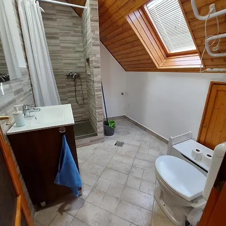 Gasthuis Voeroes Macska Vendeghaz 3*