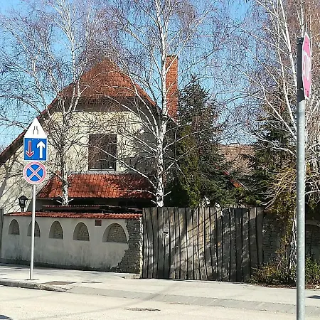 Gasthuis Voeroes Macska Vendeghaz